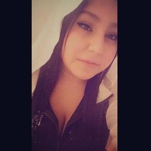 Meet your Posher, Neyoma